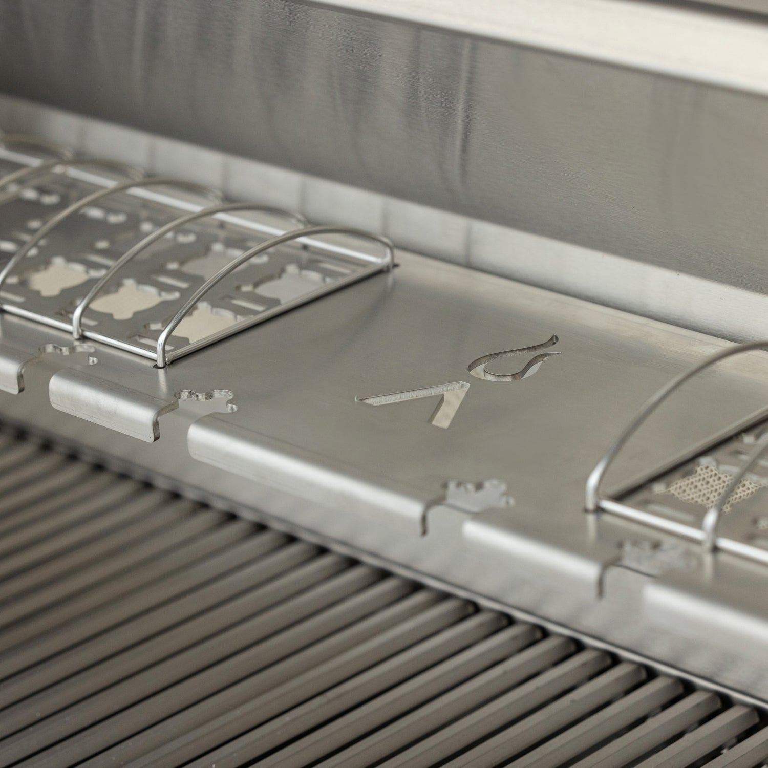 Blaze LTE PRO 40" 5-Burner Gas Grill